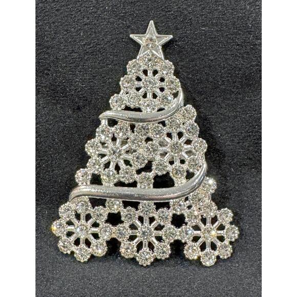 None Jewelry - Sparkling Clear Rhinestone Christmas Tree Brooch Pin Silver-Tone CP37